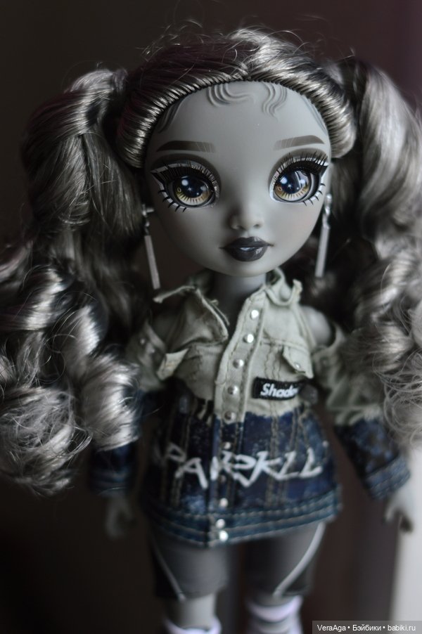 Николь и Оникс Rainbow High