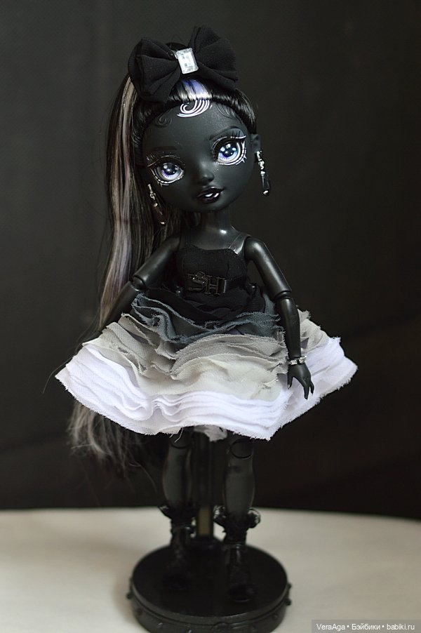 Николь и Оникс Rainbow High (фото 6)