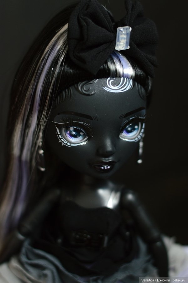 Николь и Оникс Rainbow High (фото 8)