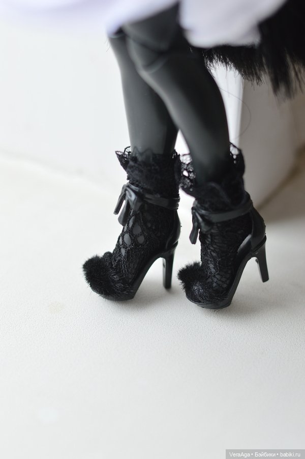 Николь и Оникс Rainbow High (фото 4)