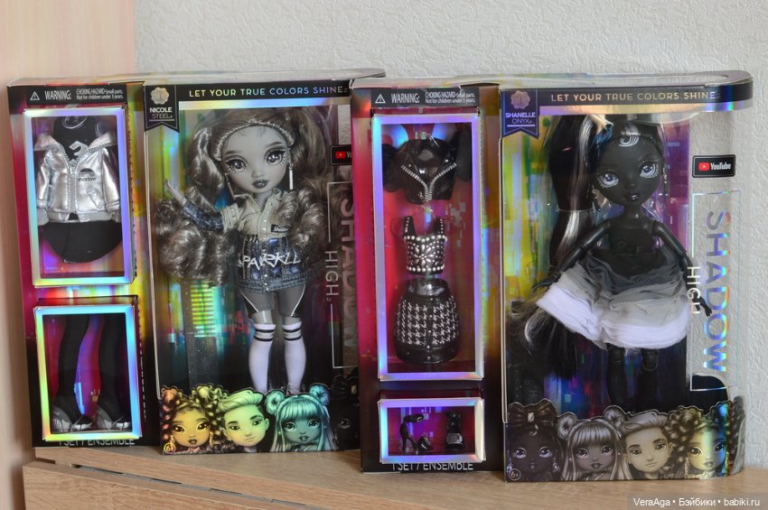 Николь и Оникс Rainbow High