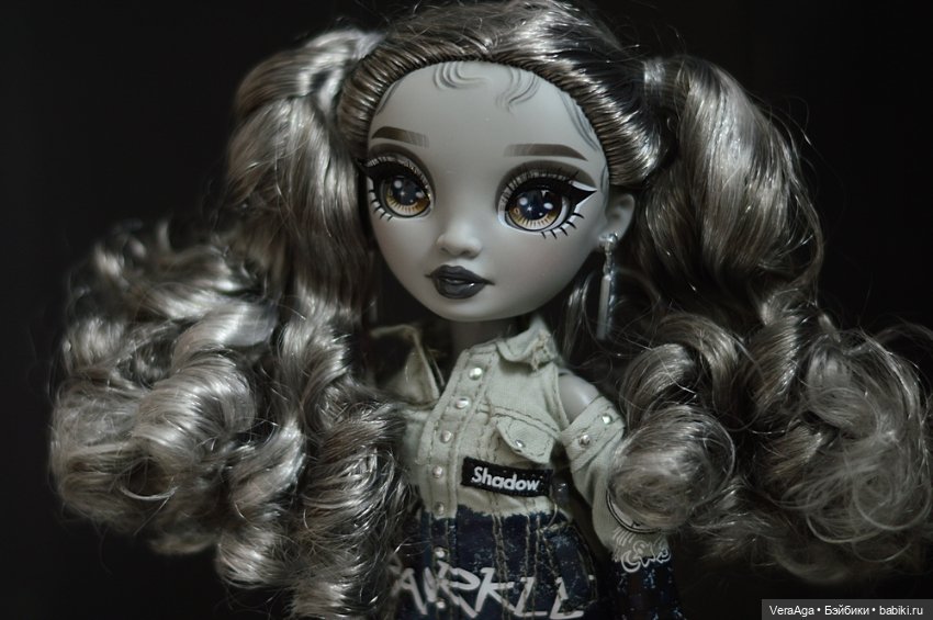 Николь и Оникс Rainbow High