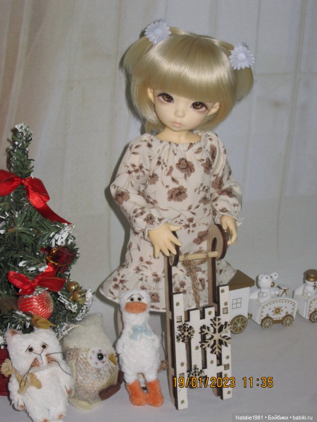 Новое платье у Натки - неожиданно подошло. И немного новогодних фото, хотя на носу уже весна. Литлфи Анте Эльф (фото 7)