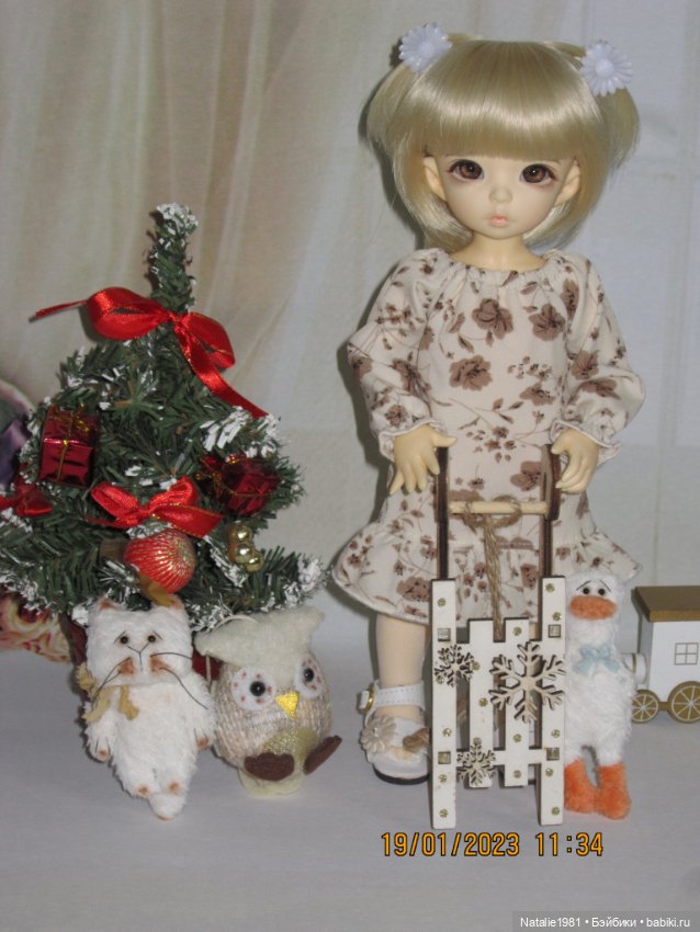 Новое платье у Натки - неожиданно подошло. И немного новогодних фото, хотя на носу уже весна. Литлфи Анте Эльф (фото 6)