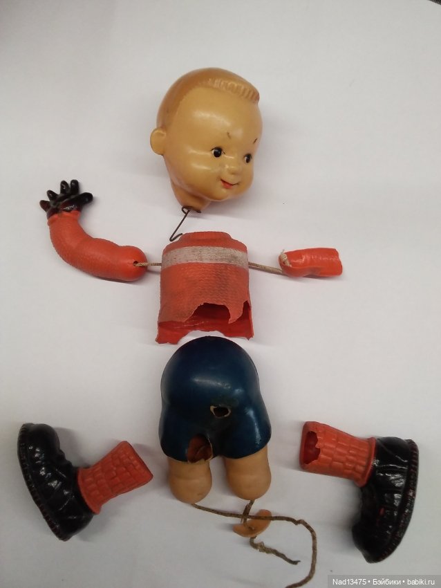 Футболист. Автор М. Вильям (фото 2)