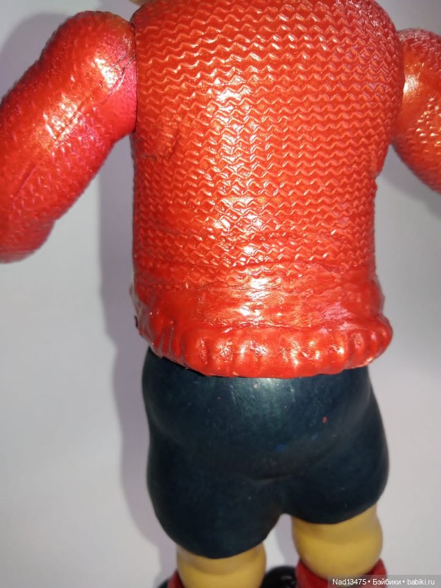 Футболист. Автор М. Вильям