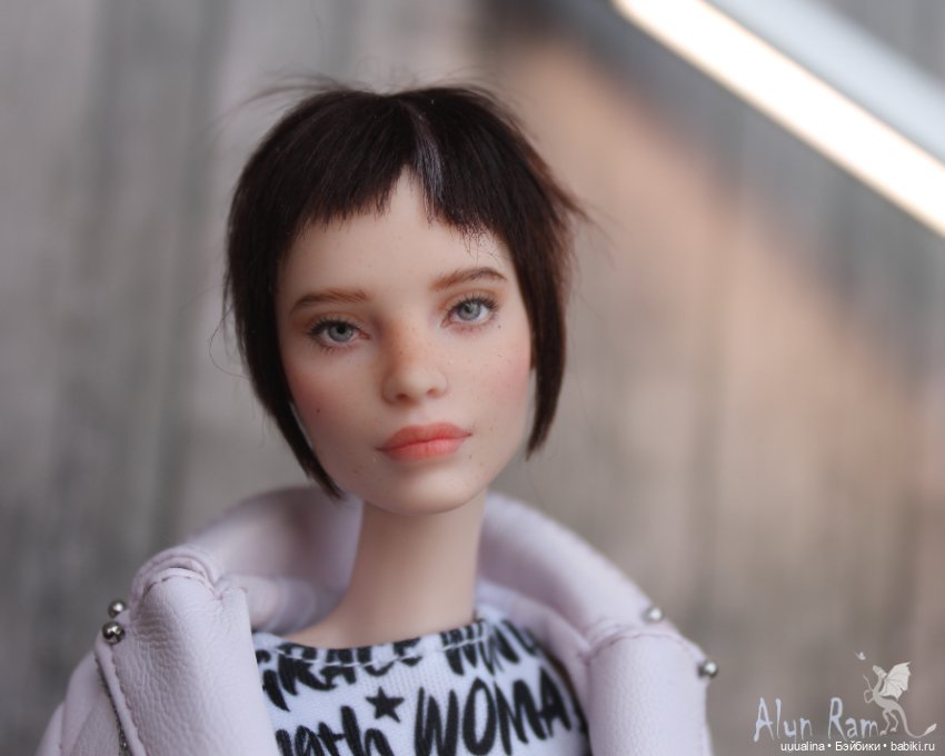 Не портретный ООАК моего авторства молд Водянова на теле Виктории Лукс