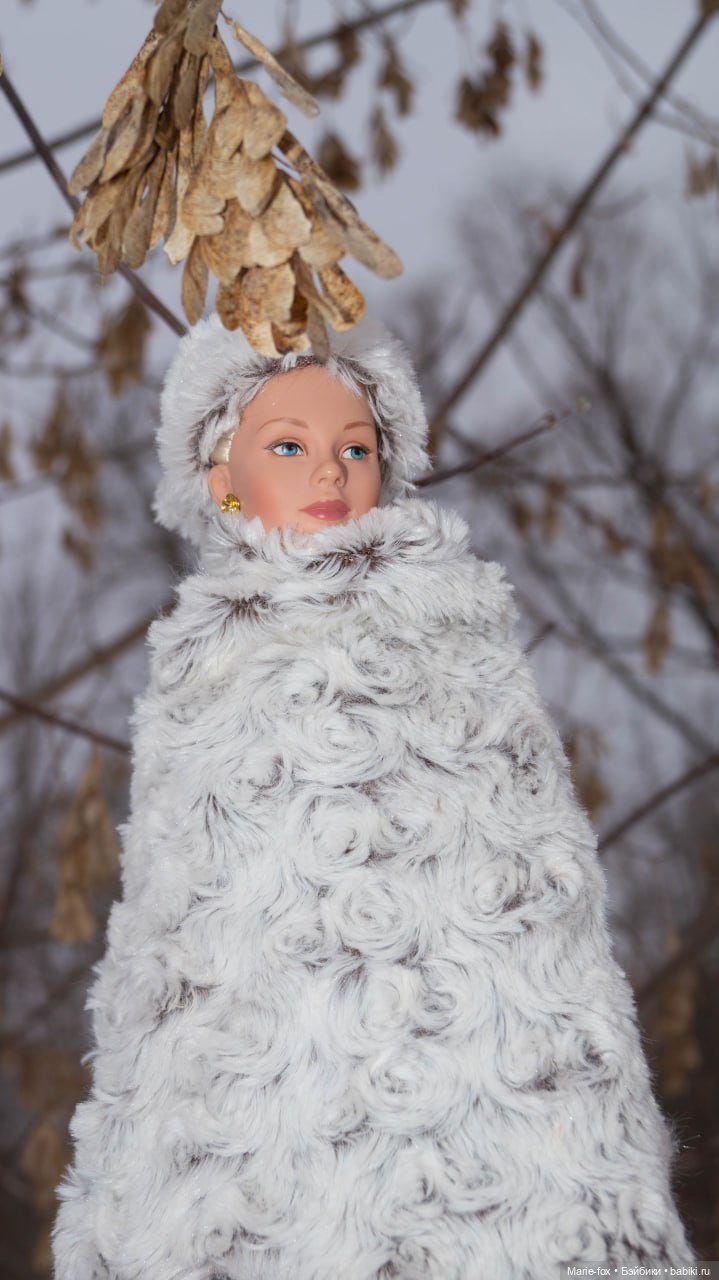 По Сеньке шапка: Арсения гуляет по заснеженному Сарову (фото 5)