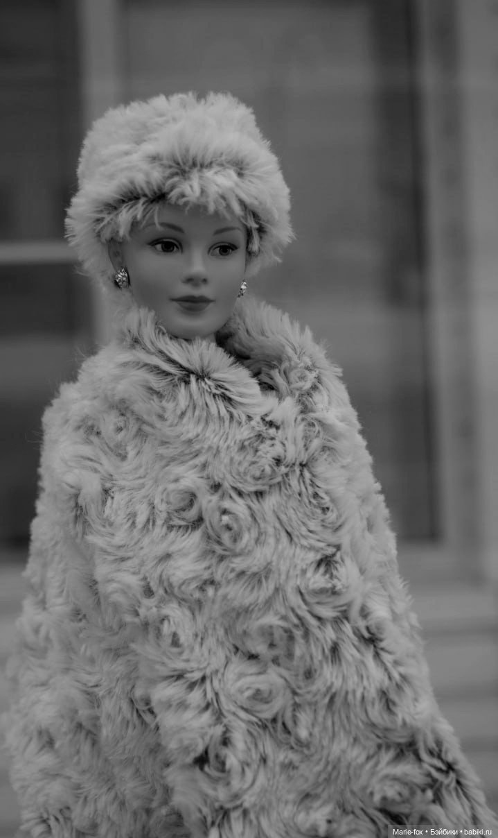 По Сеньке шапка: Арсения гуляет по заснеженному Сарову