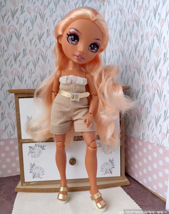 Руки крюки — Куклы Rainbow High (Рейнбоу Хай (фото 5)