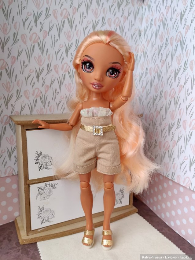 Руки крюки — Куклы Rainbow High (Рейнбоу Хай