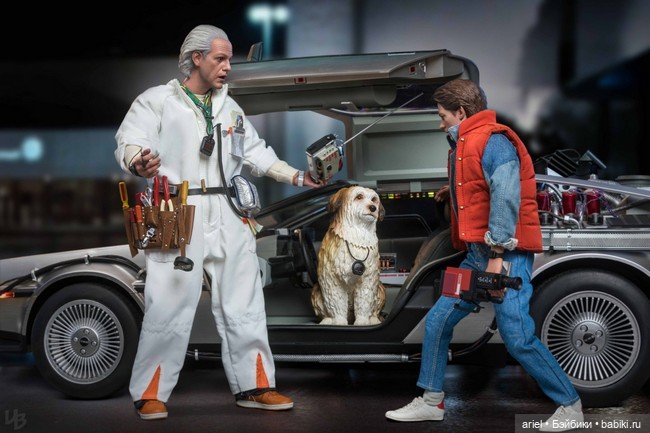 Релиз фигурки доктора Эмметт Браун от Hot Toys по мотивам фильма «Назад в будущее» (фото 7)