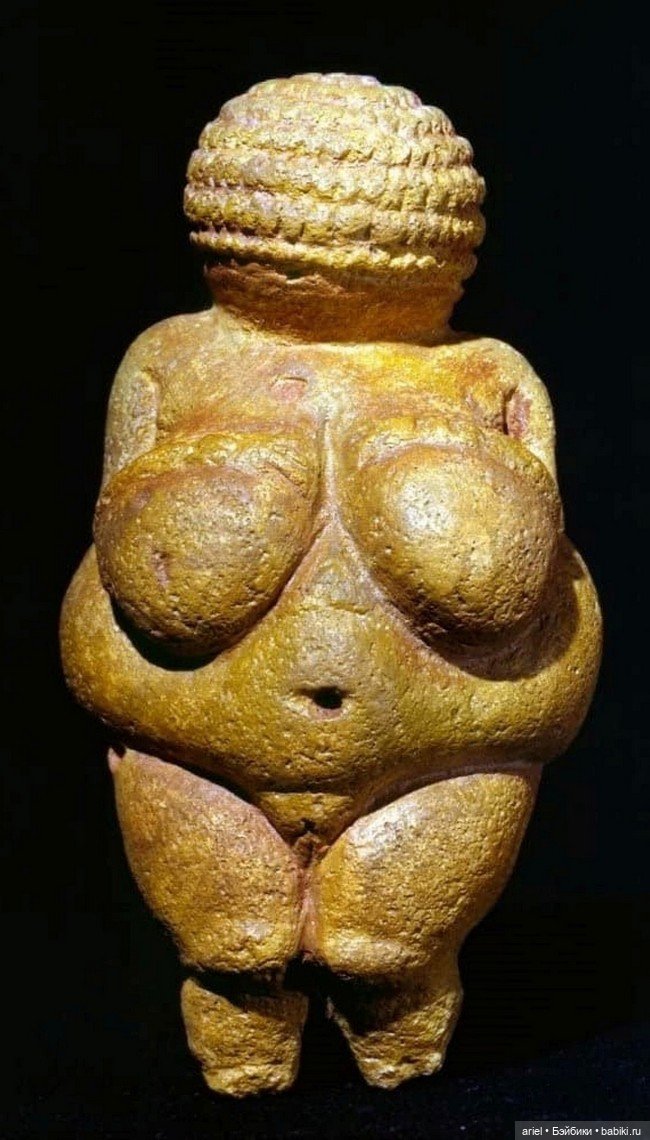 Венера фон Виллендорф в рекламной кампании под девизом «Старение в стиле»