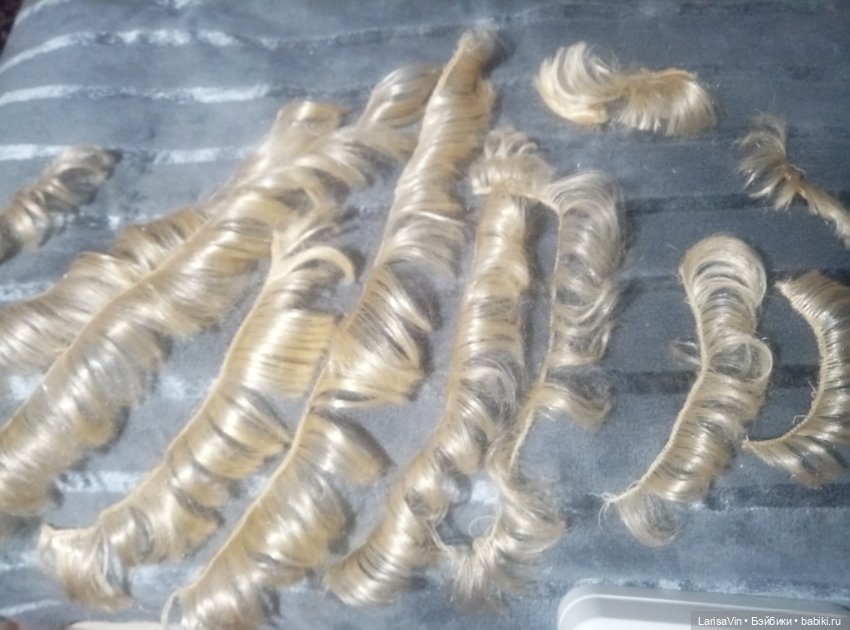 Как очистить волосы от горячего клея (фото 3)