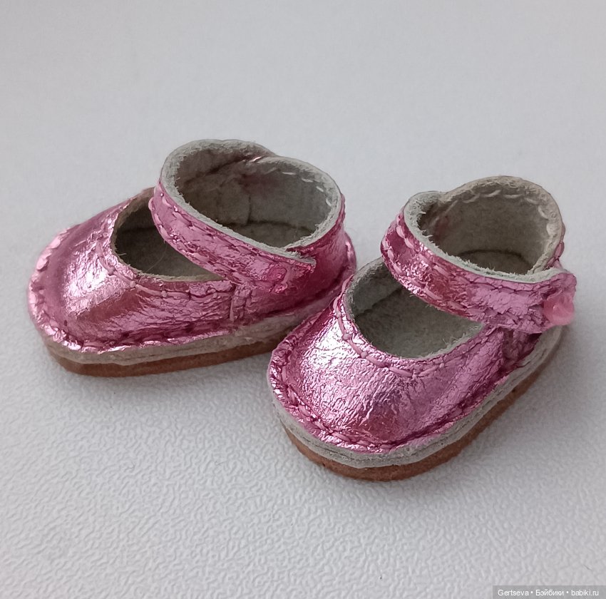 Мои первые туфельки для Монст (фото 2)