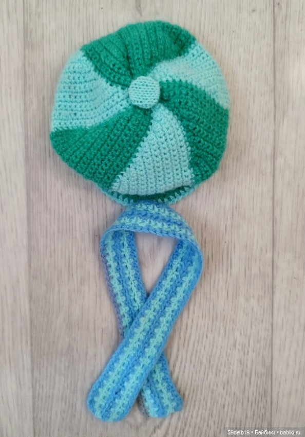 У куклы Кати новый весенний комплект одежды (фото 5)