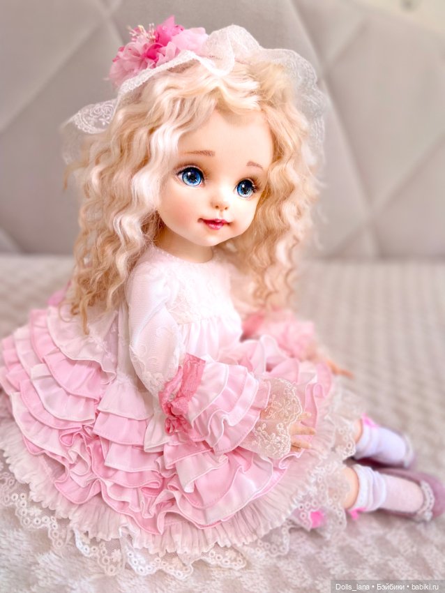 Интерьерная текстильная коллекционная кукла (фото 3)