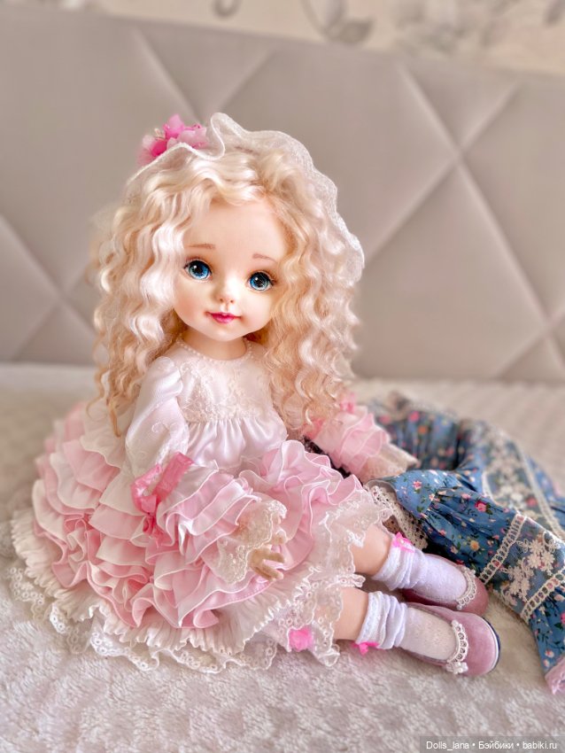 Интерьерная текстильная коллекционная кукла