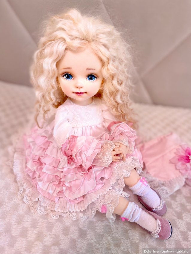 Интерьерная текстильная коллекционная кукла (фото 4)