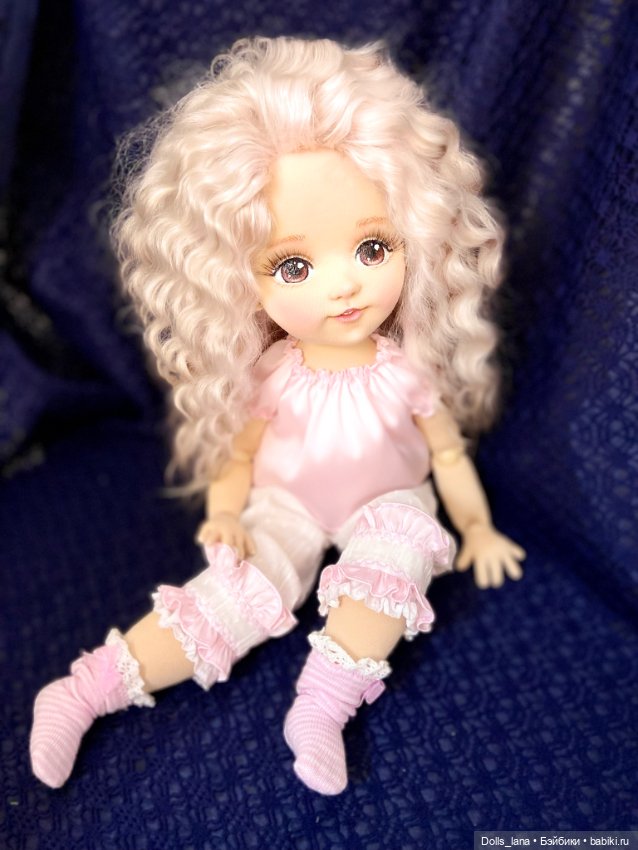 Интерьерная текстильная коллекционная кукла (фото 2)