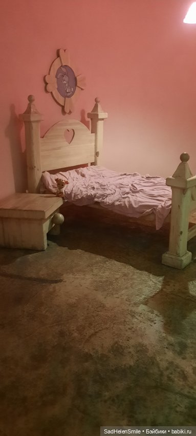 Наташа в гостях у Смурфиков (фото 5)