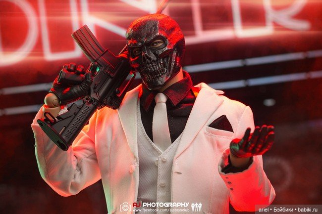 Серийная фигурка Чёрной Маски от VTS Toys (фото 8)