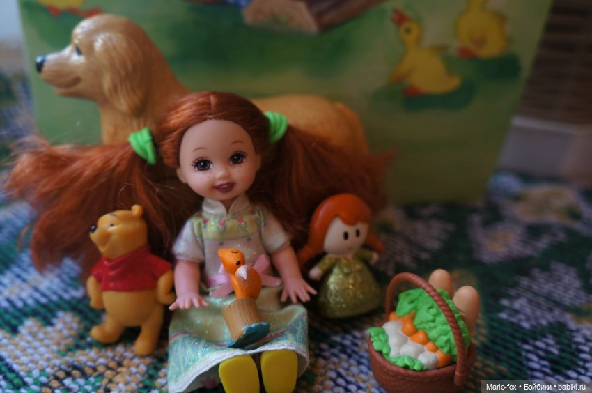 Девочки - цветочки поздравляют с Весной