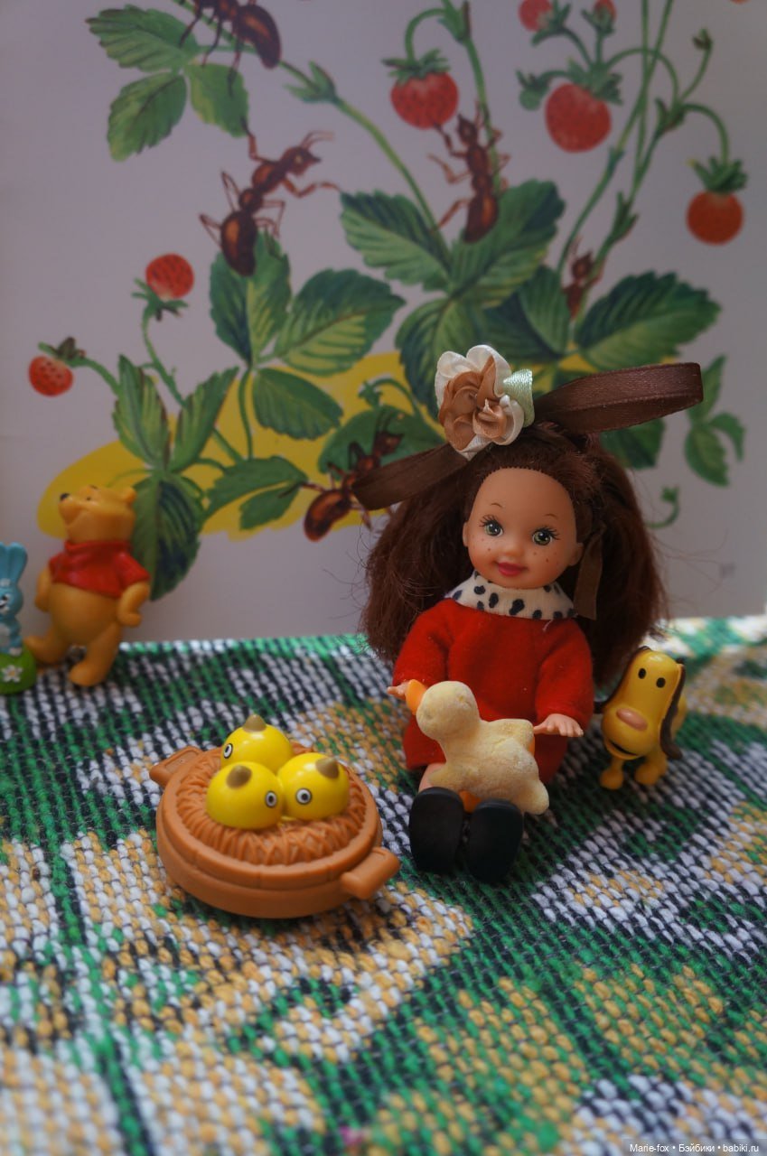 Девочки - цветочки поздравляют с Весной