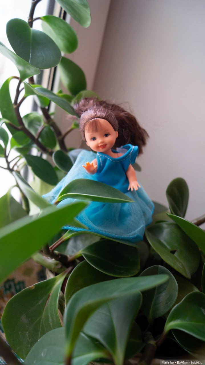 Девочки - цветочки поздравляют с Весной (фото 2)