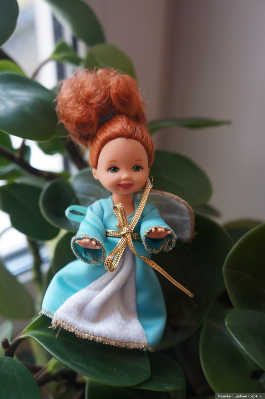 Девочки - цветочки поздравляют с Весной