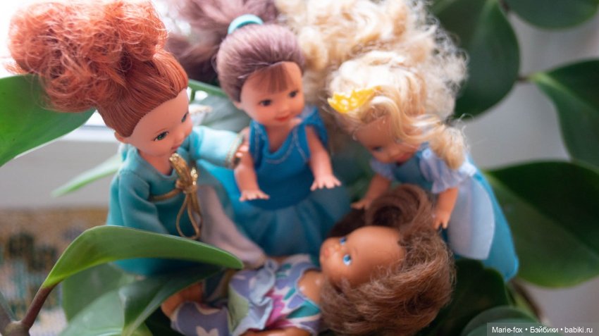 Девочки - цветочки поздравляют с Весной (фото 3)