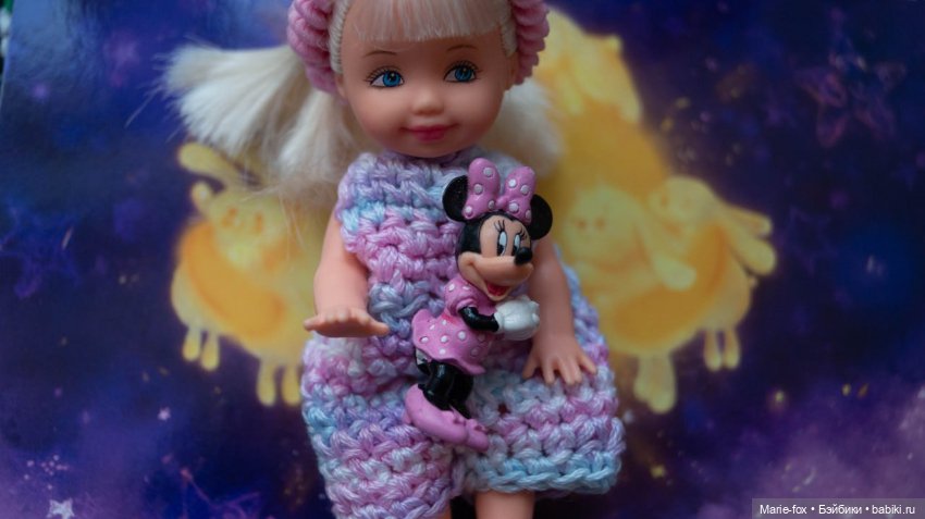 Девочки - цветочки поздравляют с Весной