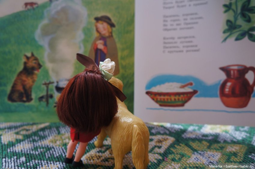 Девочки - цветочки поздравляют с Весной