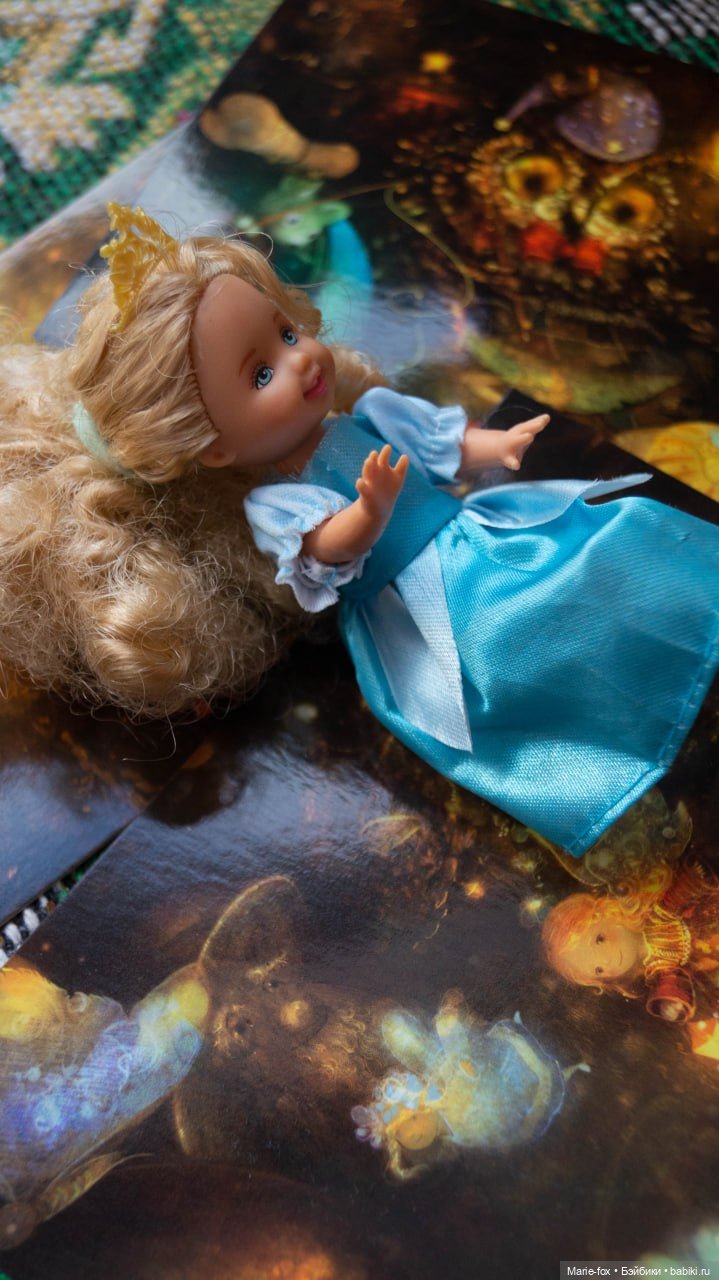 Девочки - цветочки поздравляют с Весной