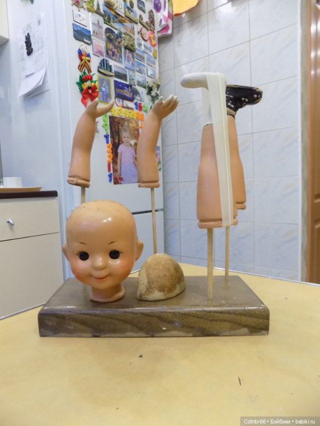 Реставрация опилочной куклы СССР Танюши. Лепим пальцы и ножку