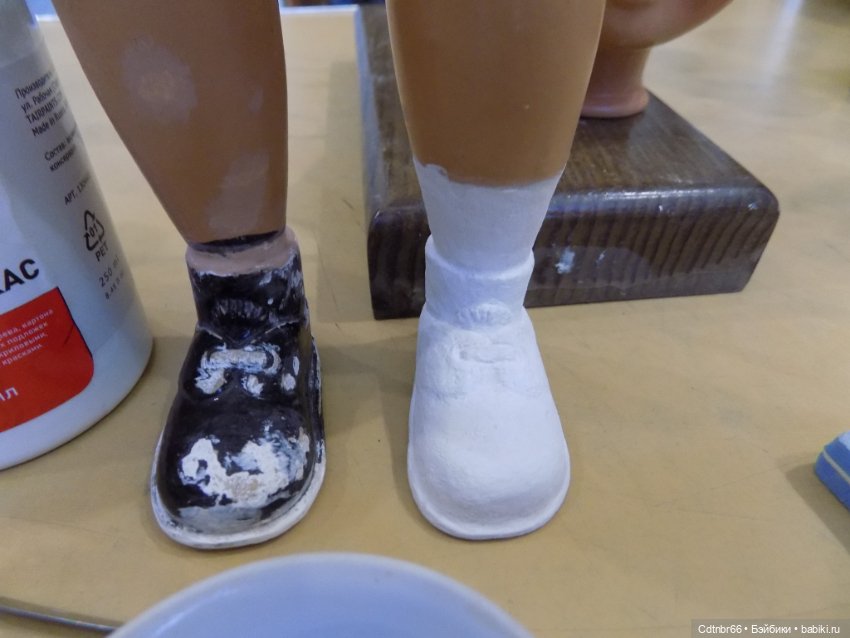 Реставрация опилочной куклы СССР Танюши. Лепим пальцы и ножку