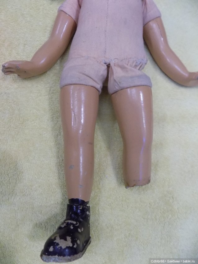 Реставрация опилочной куклы СССР Танюши. Лепим пальцы и ножку (фото 3)