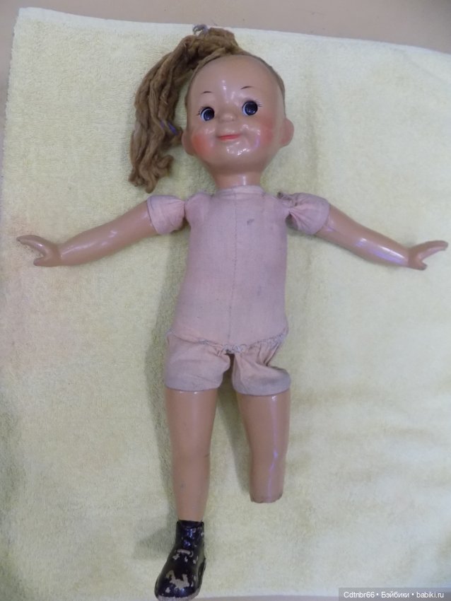 Реставрация опилочной куклы СССР Танюши. Лепим пальцы и ножку