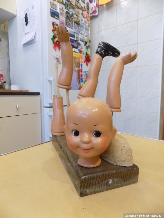 Реставрация опилочной куклы СССР Танюши. Лепим пальцы и ножку