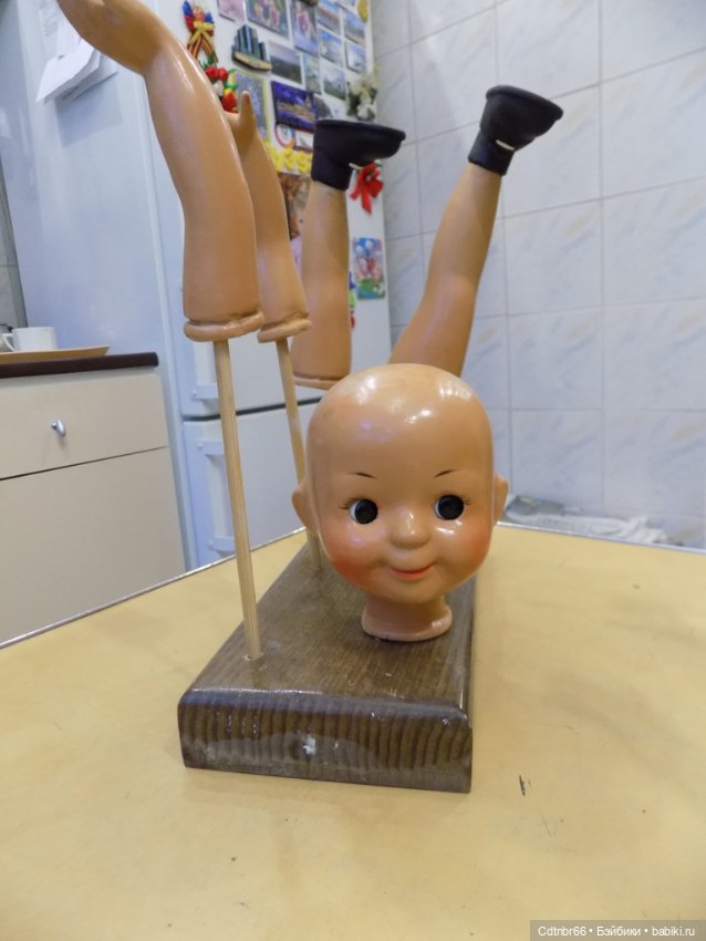 Реставрация опилочной куклы СССР Танюши. Лепим пальцы и ножку