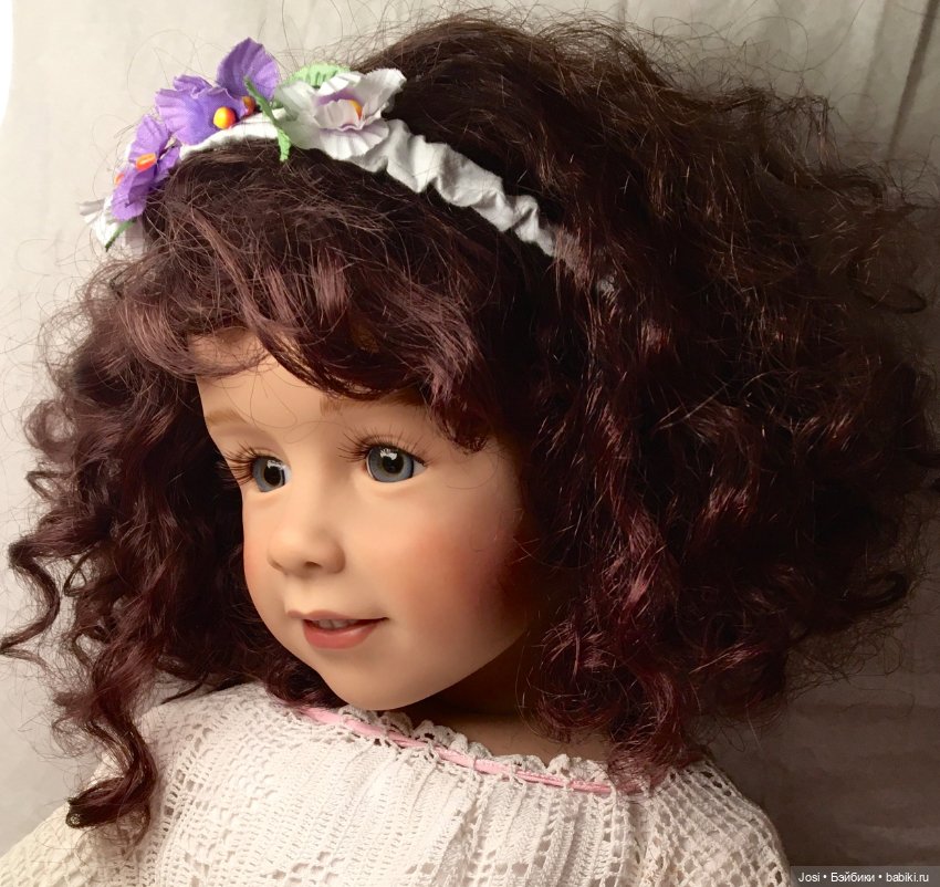 Лучезарная Mira от Sessil Skille девочка - весна