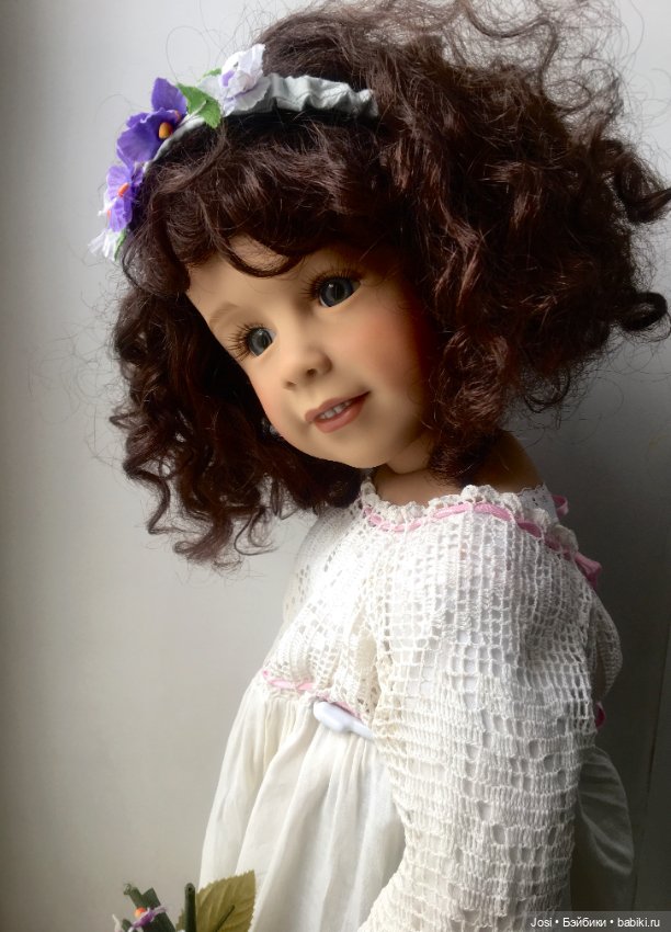 Лучезарная Mira от Sessil Skille девочка - весна