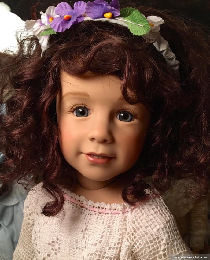 Лучезарная Mira от Sessil Skille девочка - весна