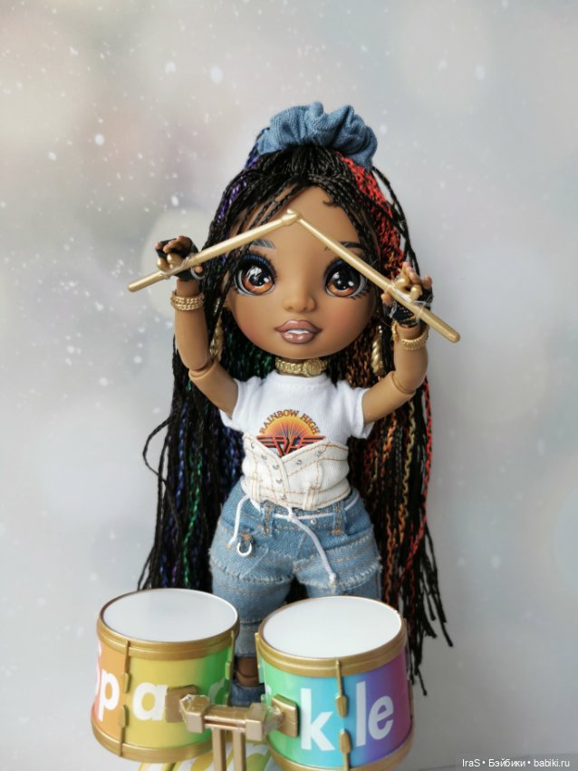 Ванесса 💖 — Куклы Rainbow High (Рейнбоу Хай (фото 7)