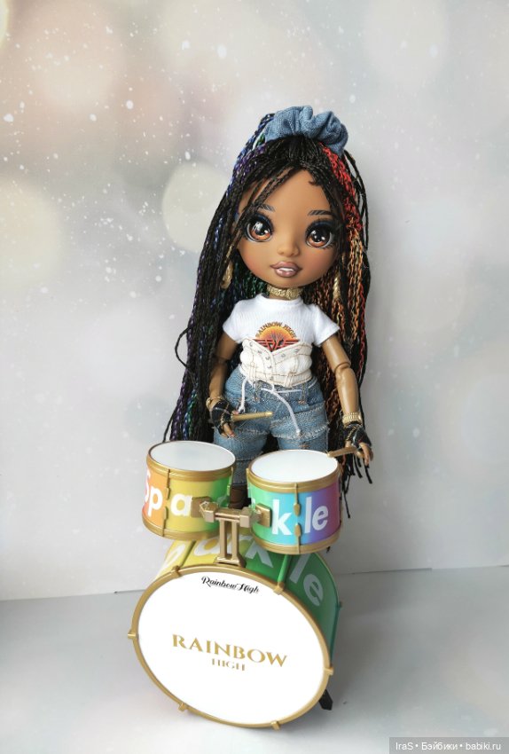 Ванесса 💖 — Куклы Rainbow High (Рейнбоу Хай (фото 5)