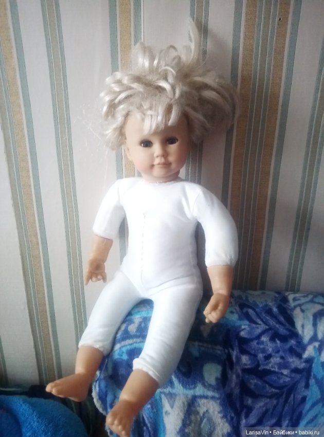 Пришла как-то раз кукла в парикмахерскую