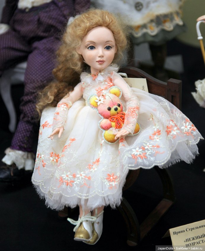 Стенд МОАК на "Весеннем балу кукол на Тишинке" 3-5 марта 2023 года