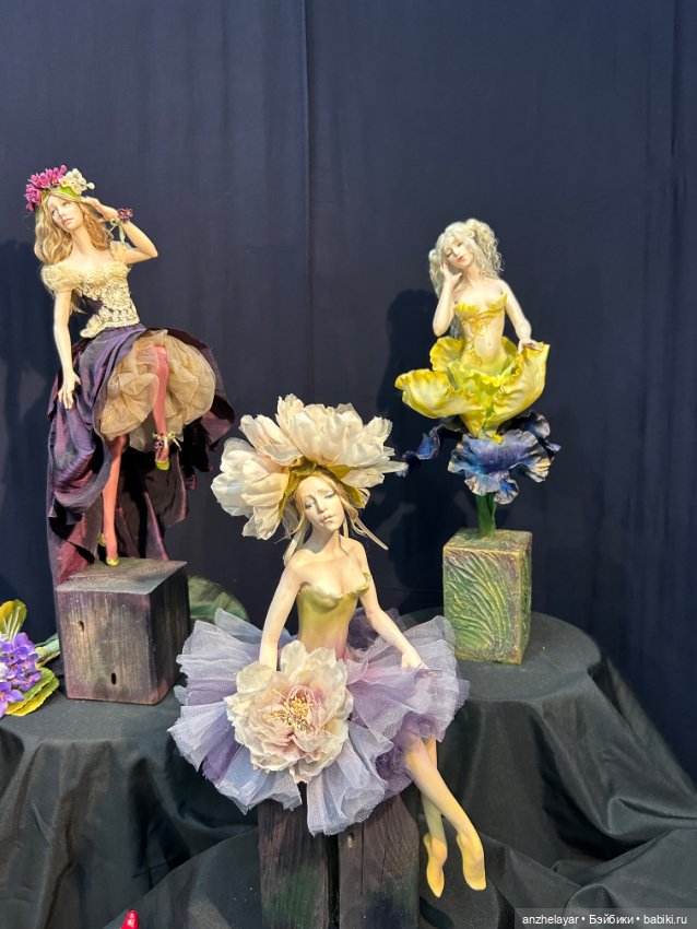 Энни на Весеннем балу кукол