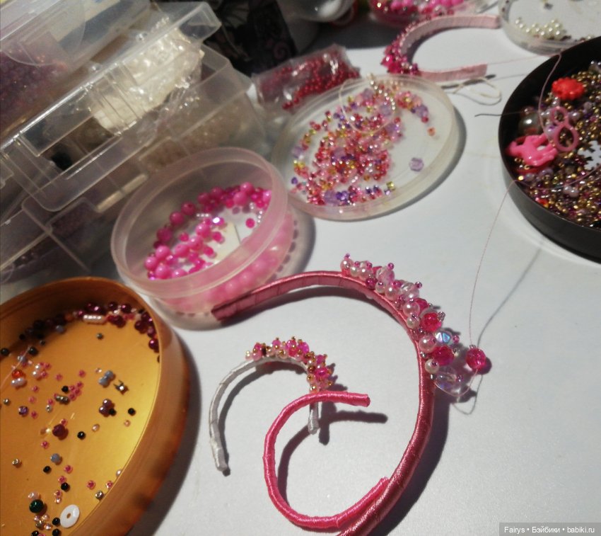 Игры в бисер — Авторские украшения и аксессуары для кукол: фото (фото 10)