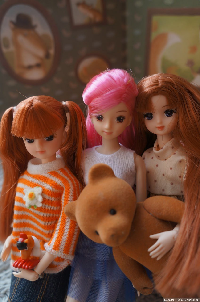 Девушкам из высшего общества! Мои поздравления с наступающим